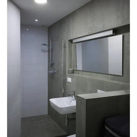 Barta Old Town Apartment *